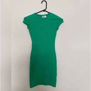 Green bodycon dress
